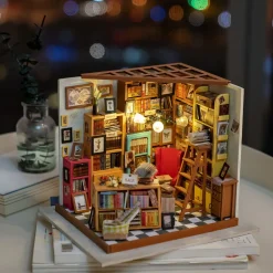 DIY Mini Sam's Study