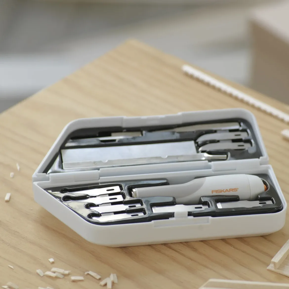 Fiskars Performance Cutting, Chiseling & Sawing – mångsidigt knivset
