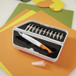 Fiskars Precision Cutting & Carving – mångsidigt knivset med precision
