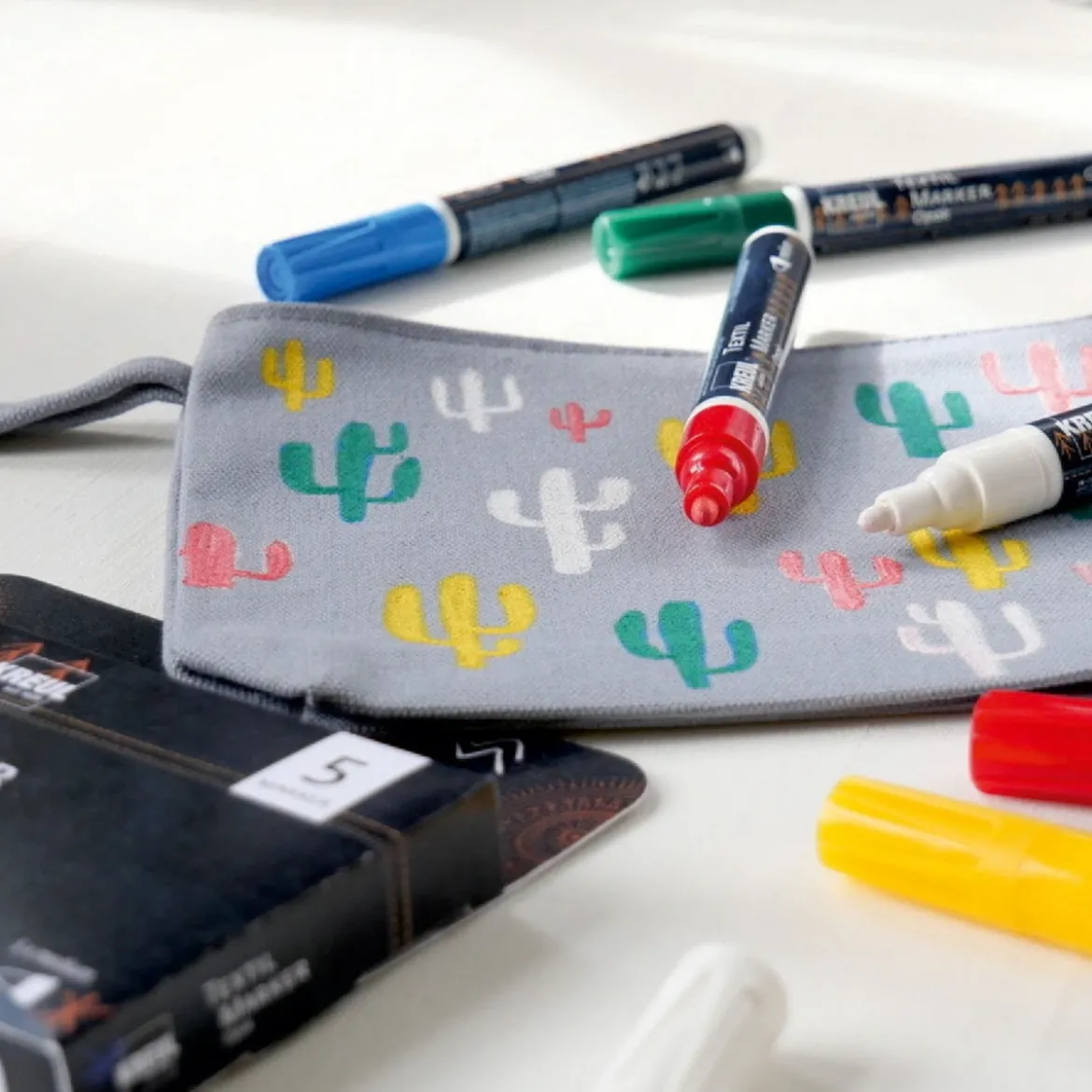KREUL textil-markers 5-pack Opak – pennor med textilfärg för ljust & mörkt tyg
